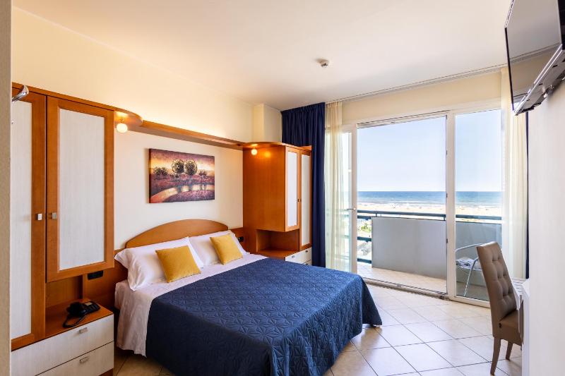 Hotel Palm Beach B&B SEA VIEW - image 9