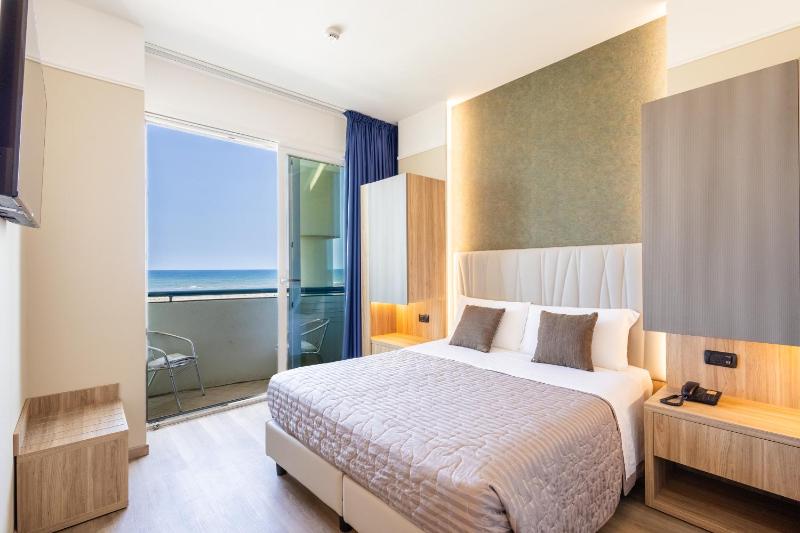 Hotel Palm Beach B&B SEA VIEW - image 6
