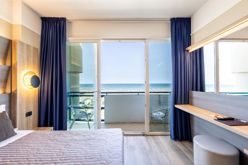 Hotel Palm Beach B&B SEA VIEW - image 8