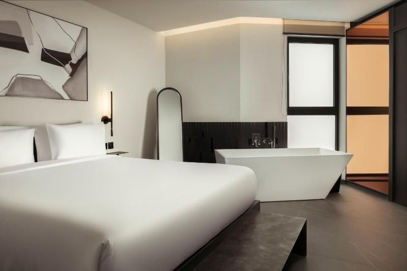 Thirty Three Boutique -Adults Only By K Hotels - image 9