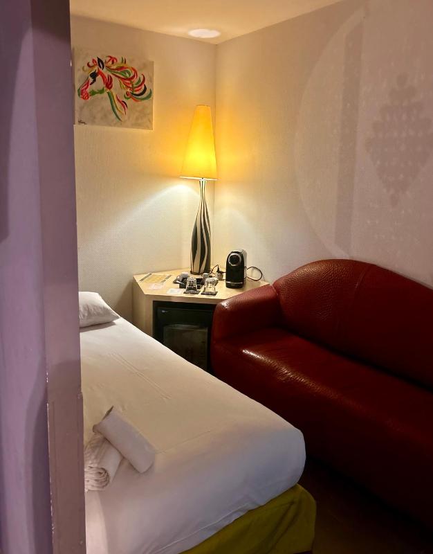 Logis Hôtel La Fauceille - image 19