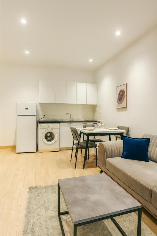 Modern Apartment Blloku Area Self Check-In - image 11