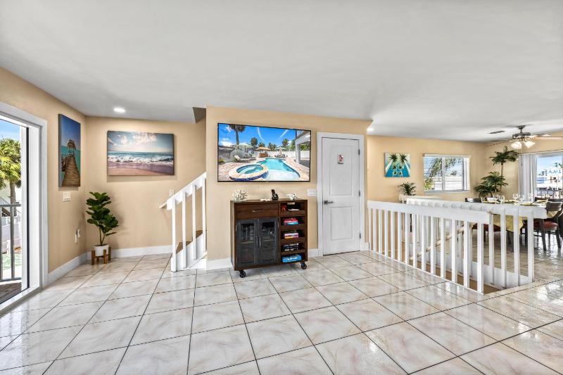 Dolphin Resort - 123 - image 24