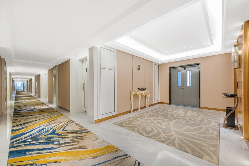 Vienna International Hotel Xi'an Jinye Road Zhangba Fourth Road Subway Branch - image 3