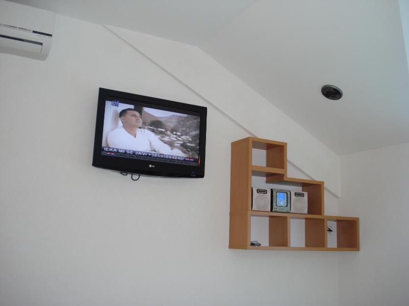 Twin Room image 2