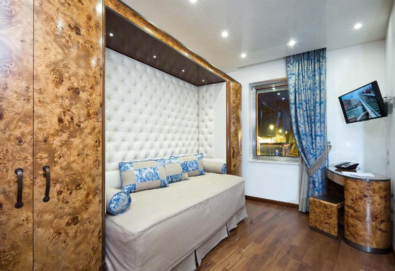 Deluxe Single Room with City View