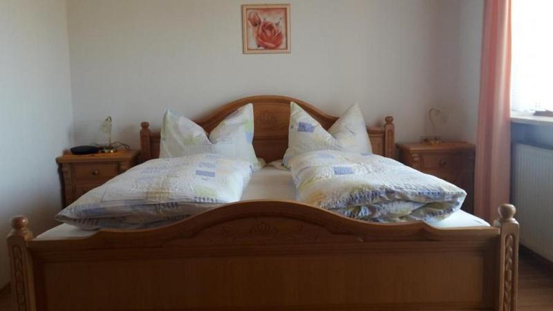 Double Room image 2