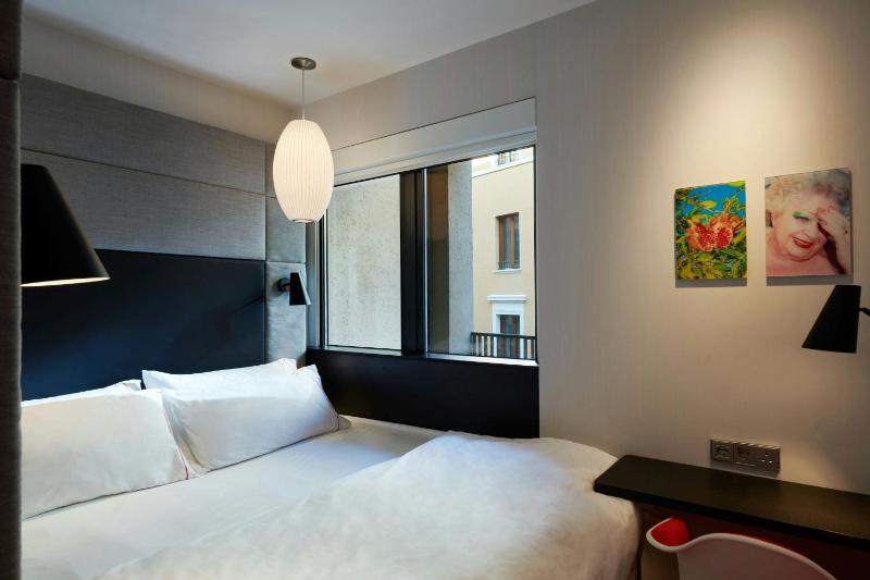 citizenM Rome Isola Tiberina - image 10