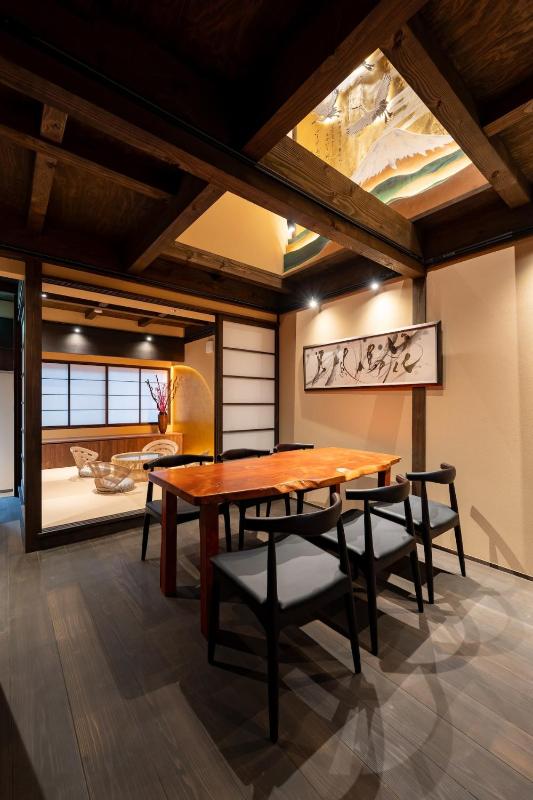 Komachi Residence 金の鶴 - image 1