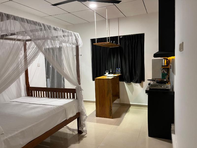 Iyra Homes - Hikkaduwa - image 16