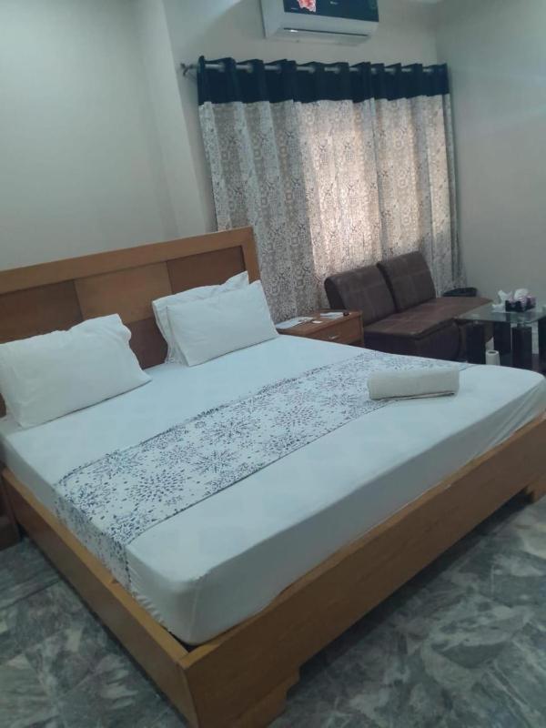 Clifton BnB - image 12