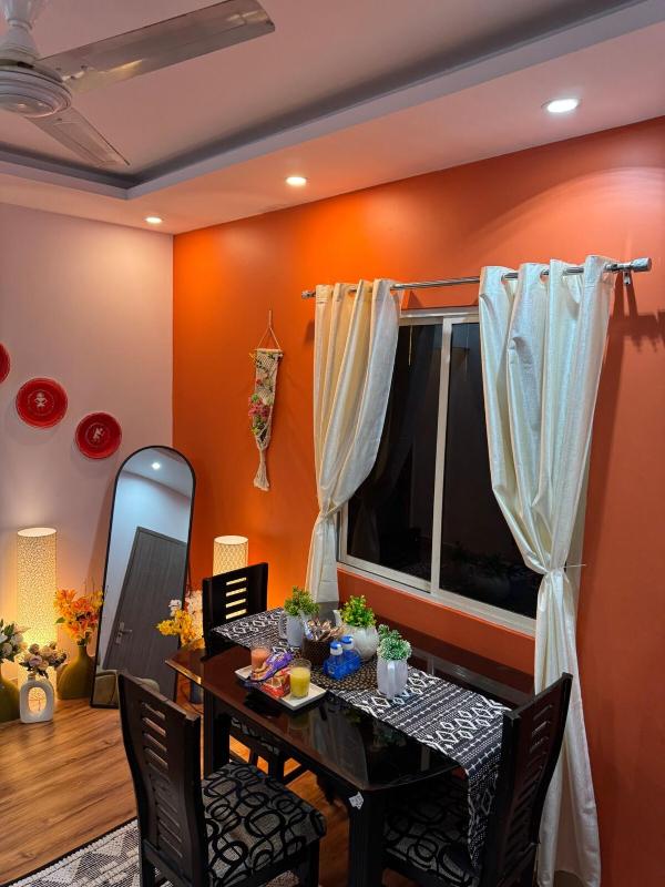 Private Cozy Space with Rooftop Garden in Delhi NCR and Gurgaon - image 21
