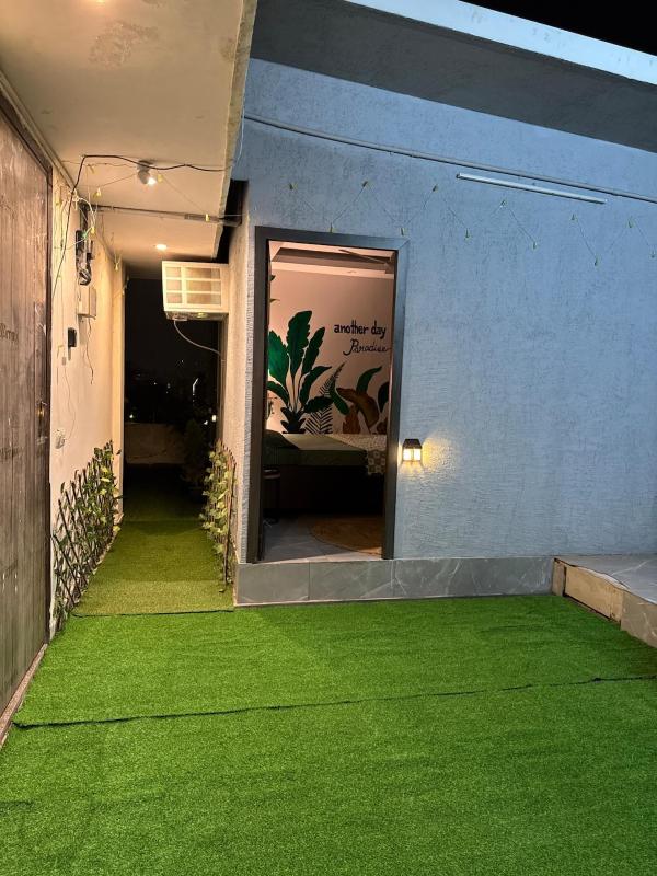 Private Cozy Space with Rooftop Garden in Delhi NCR and Gurgaon - image 43