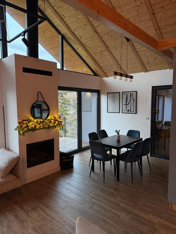 Vamas Villa - image 14