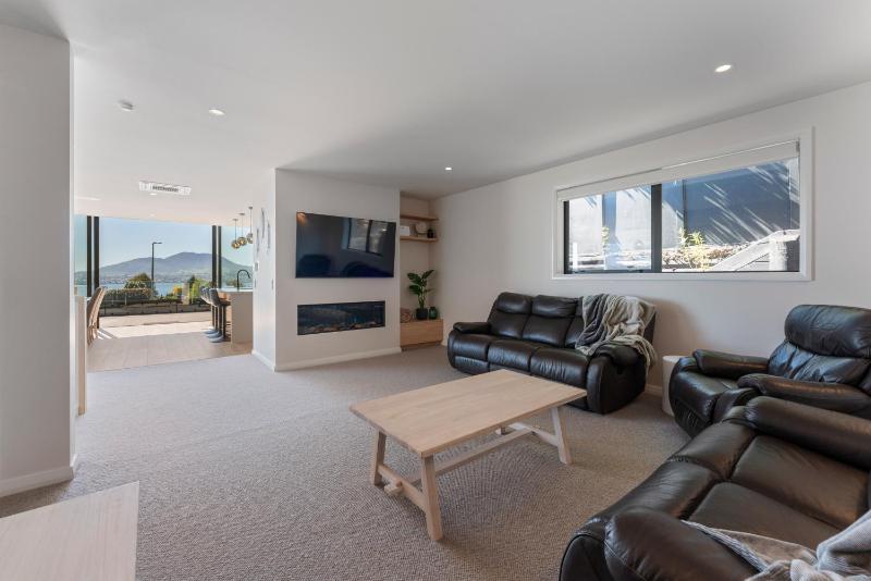 Acacia Bay Views - Taupo - image 33