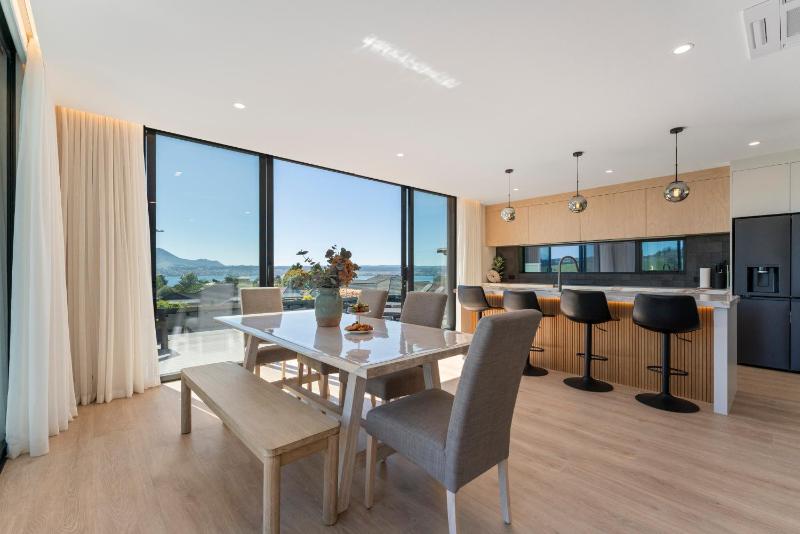 Acacia Bay Views - Taupo - image 10