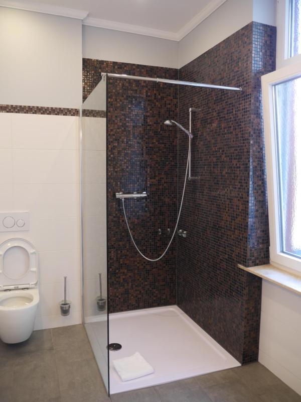 Business Triple Room image 2