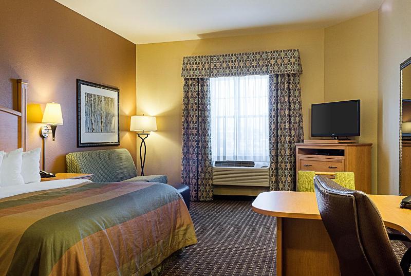 King Suite - Non-Smoking image 2