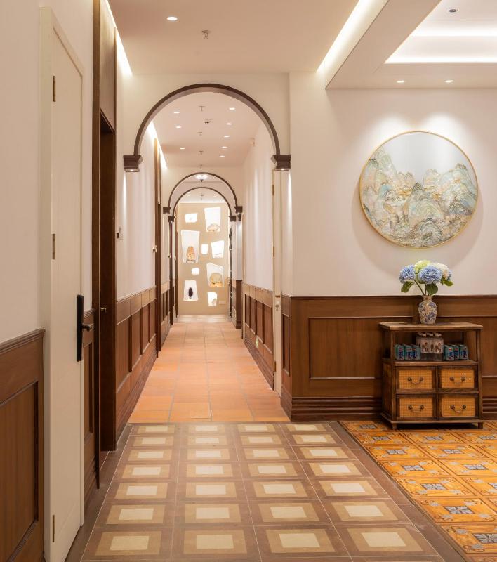 TeaHouse Hotel - image 43