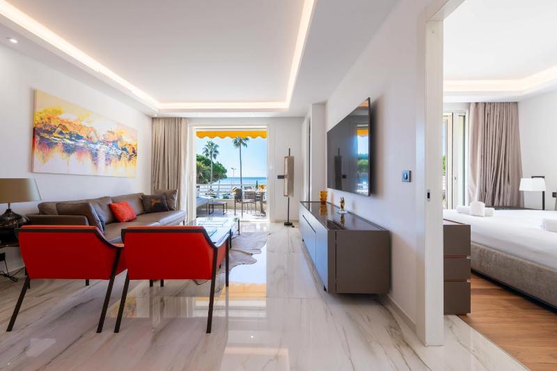 RARE! Luxury apartment on the Croisette - image 26