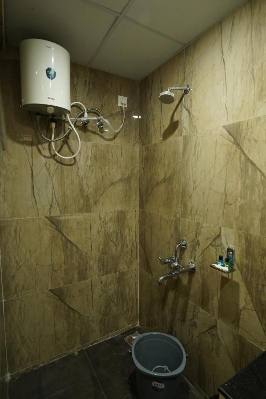 KR Grand Residency - image 16