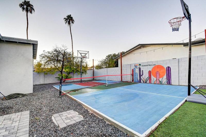Scottsdalestays 9BDM Multimillion-Pool-Sportscourt - image 47