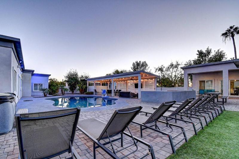 Scottsdalestays 9BDM Multimillion-Pool-Sportscourt - image 14