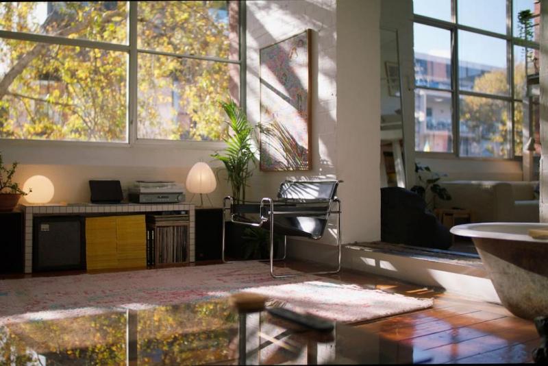 Sleek and Light filled Inner City Loft Apartment - image 6