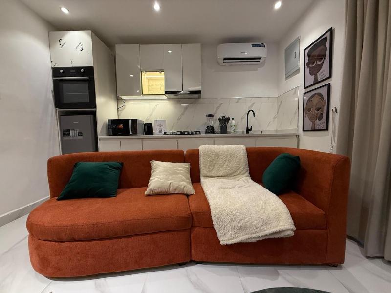 Rorex cozy cityview 1 bedroom apartment - image 9