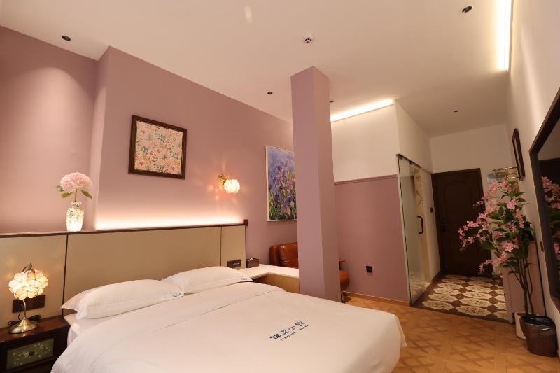 TeaHouse Hotel - image 37