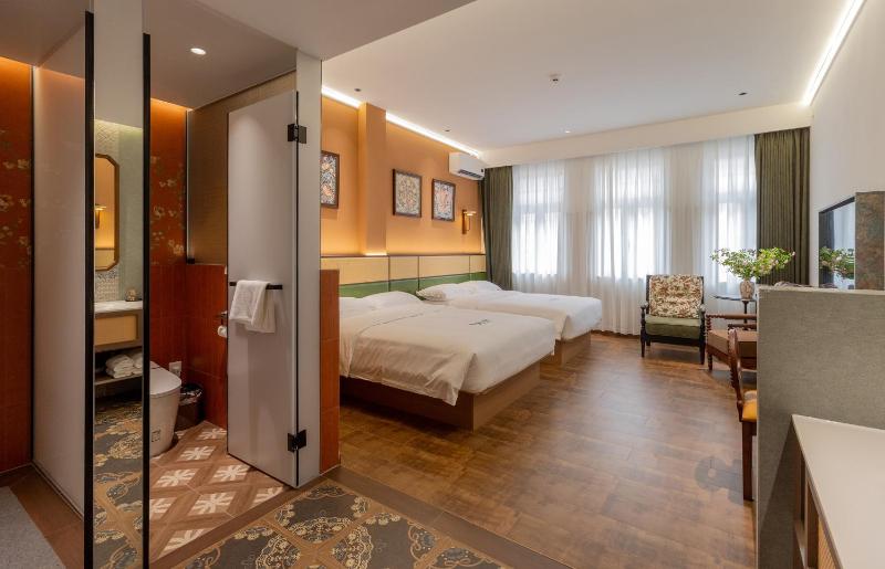 TeaHouse Hotel - image 26