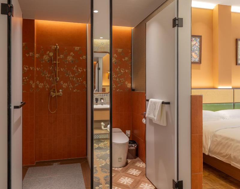 TeaHouse Hotel - image 11
