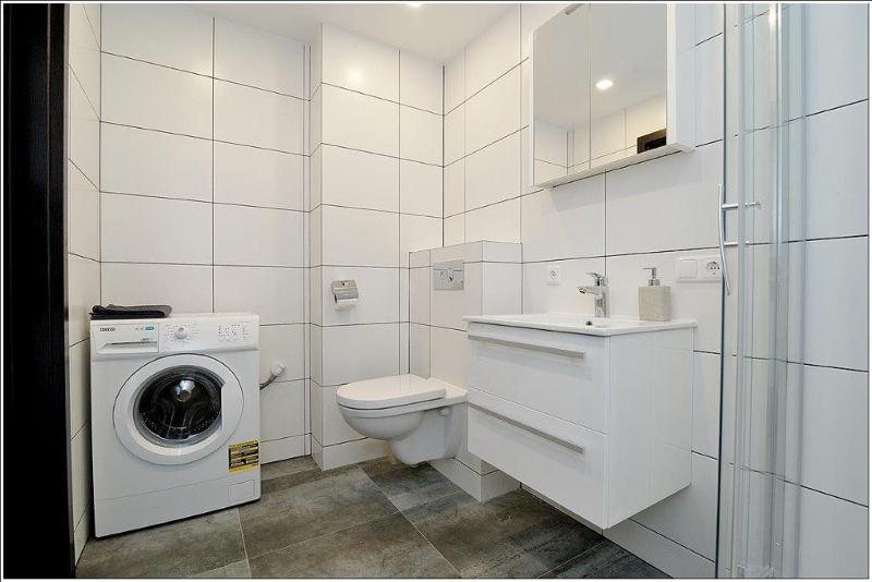Studio Apartment image 2
