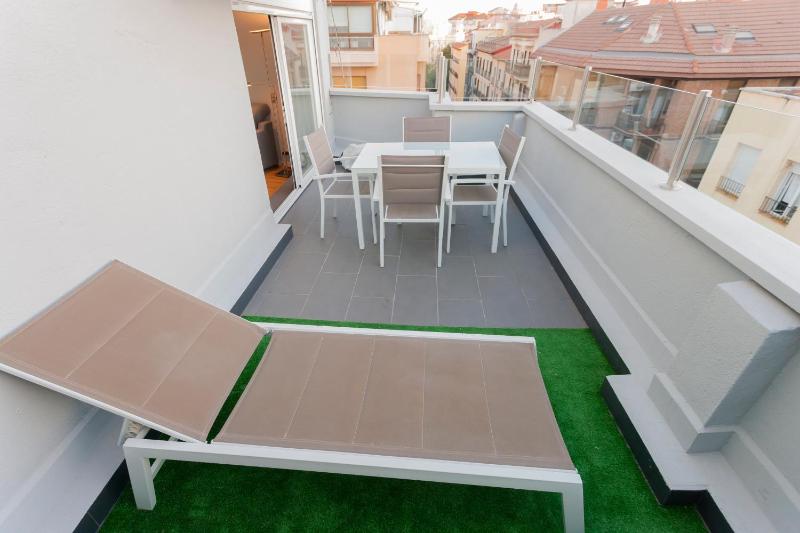Apartment with Terrace image 2