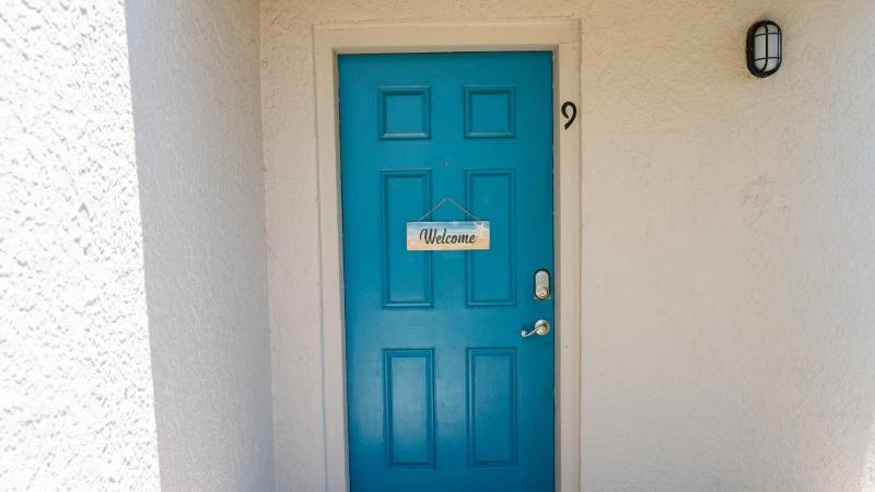 250 Paces to Beach Pool 1st Floor condo - image 5