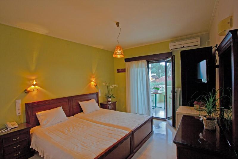 Double Room - Disability Access image 1