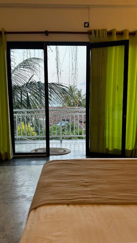 Calma Cafe - Surf Stay and Yoga - image 41