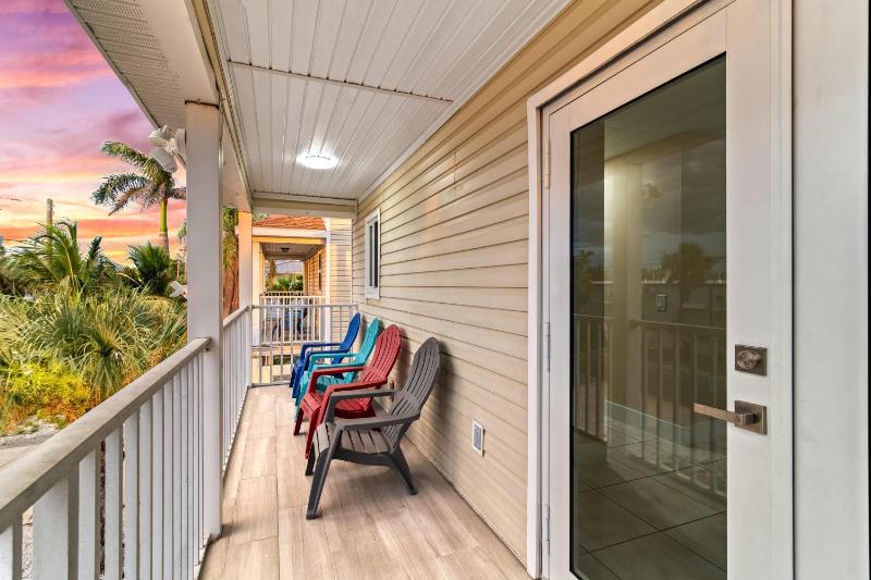 Dolphin Resort - 123 - image 12