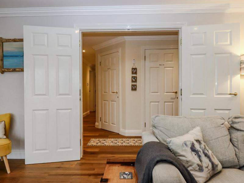 8 Thurlestone Rock - image 32