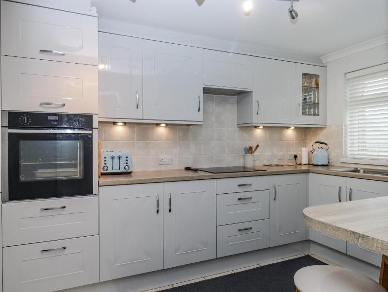 8 Thurlestone Rock - image 36