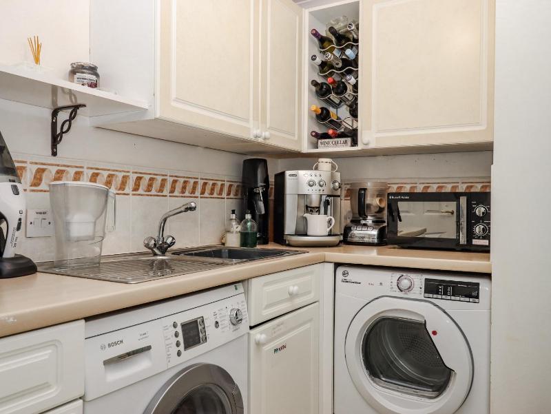 8 Thurlestone Rock - image 11
