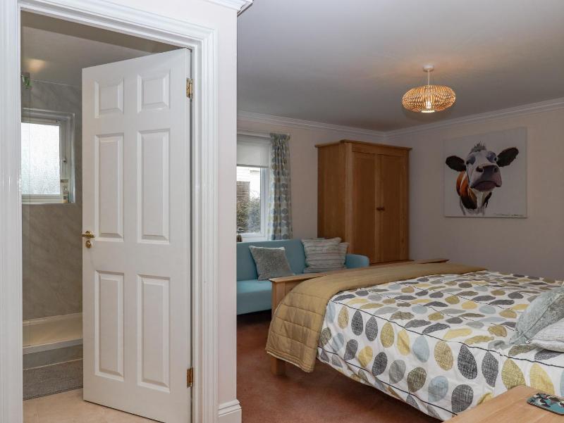 8 Thurlestone Rock - image 18