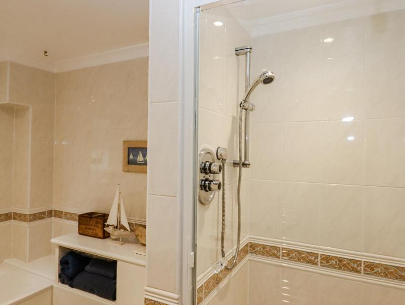 8 Thurlestone Rock - image 12
