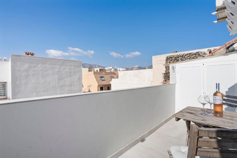 Romantic Getaway by Costarentals - Ref 55 - image 10