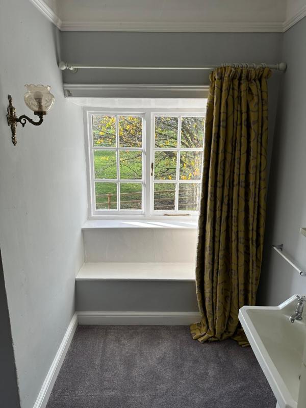 Abbey Farm Bed And Breakfast - image 13
