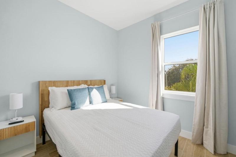 Hotel Vecina - Suite 8 - Pacifica - image 9