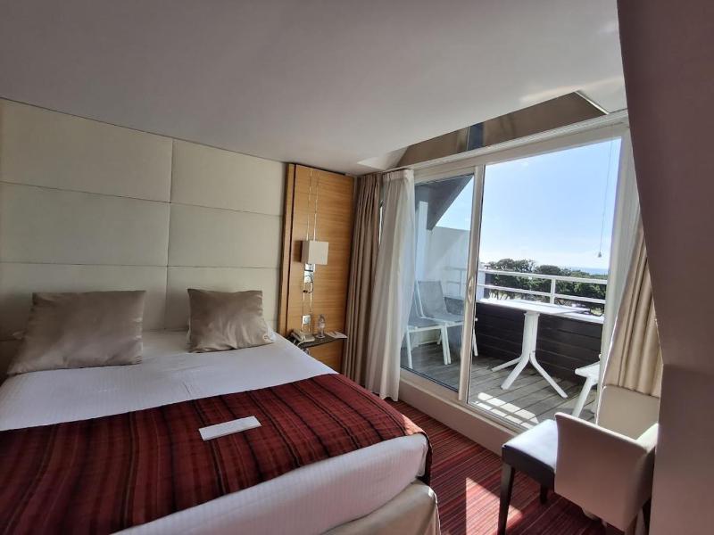 Le Churchill Hôtel & Spa - image 35
