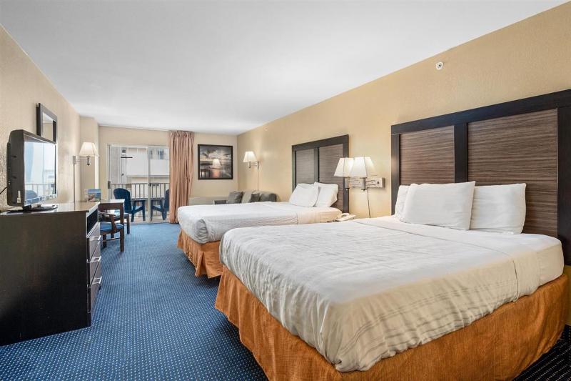 Crystal Beach Hotel - image 43