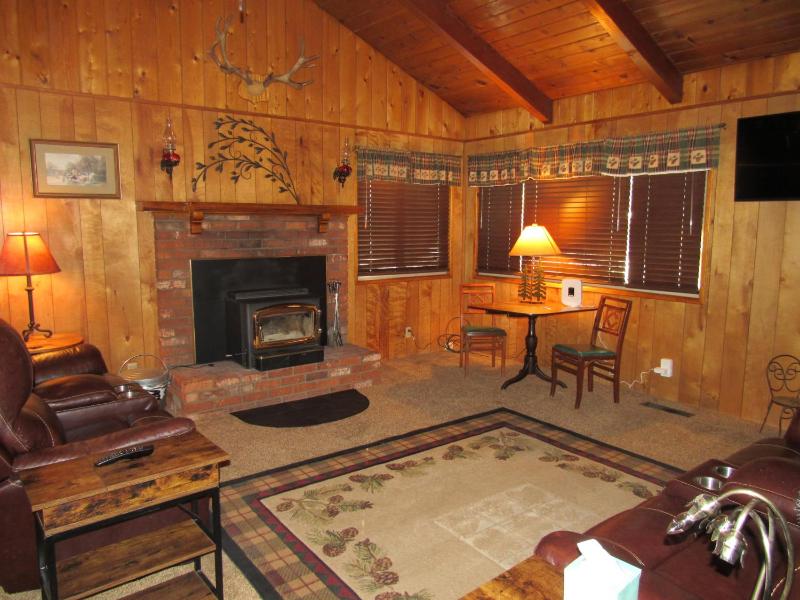 M & M Sweet Retreat - image 9