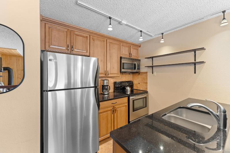 Key Condo #2939 - image 13